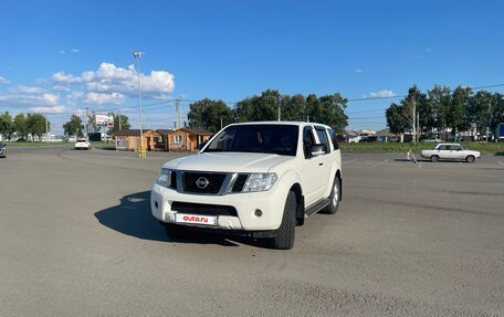 Nissan Pathfinder, 2011 год, 1 600 000 рублей, 3 фотография