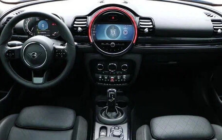 MINI Clubman, 2022 год, 1 810 000 рублей, 13 фотография