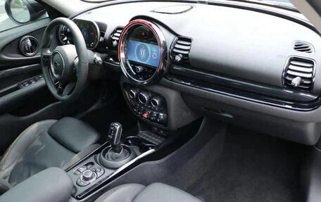MINI Clubman, 2022 год, 1 810 000 рублей, 17 фотография