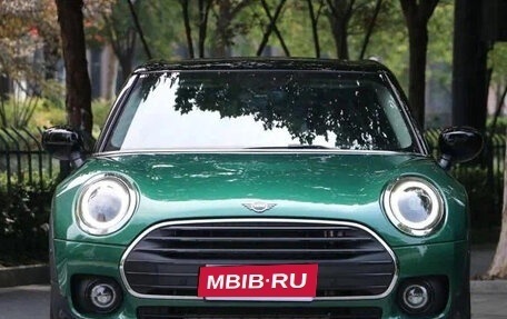 MINI Clubman, 2022 год, 1 810 000 рублей, 2 фотография
