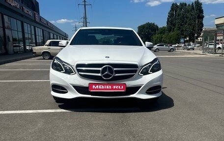 Mercedes-Benz E-Класс, 2013 год, 2 200 000 рублей, 1 фотография