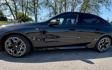 BMW 5 серия, 2025 год, 8 680 000 рублей, 4 фотография