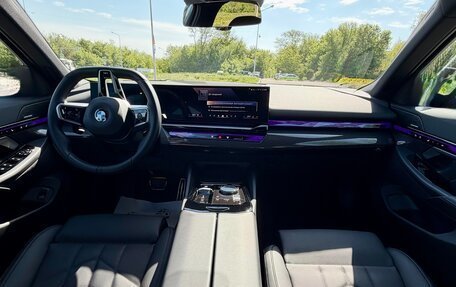 BMW 5 серия, 2025 год, 8 680 000 рублей, 9 фотография