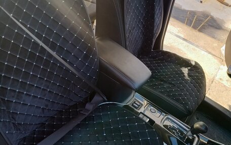 Mitsubishi Outlander III рестайлинг 3, 2020 год, 2 299 000 рублей, 12 фотография