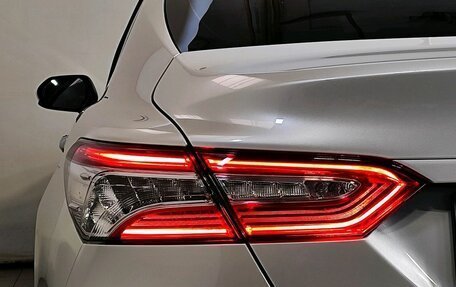 Toyota Camry, 2020 год, 3 049 000 рублей, 6 фотография