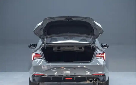 Hyundai Elantra, 2023 год, 1 390 028 рублей, 8 фотография