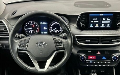 Hyundai Tucson III, 2018 год, 2 390 000 рублей, 11 фотография