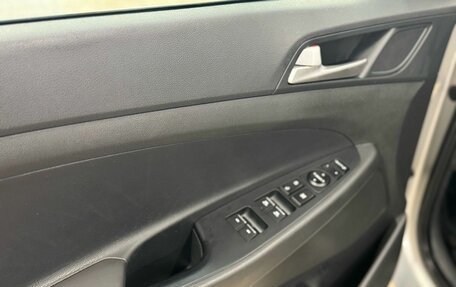Hyundai Tucson III, 2018 год, 2 390 000 рублей, 15 фотография