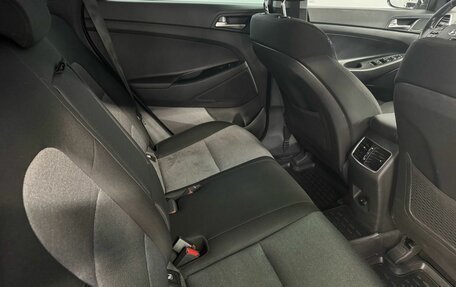 Hyundai Tucson III, 2018 год, 2 390 000 рублей, 17 фотография