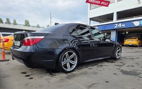 BMW 5 серия, 2007 год, 1 600 000 рублей, 2 фотография