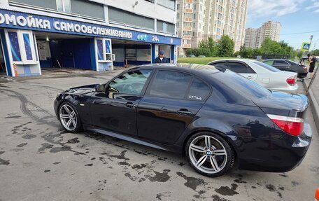 BMW 5 серия, 2007 год, 1 600 000 рублей, 5 фотография