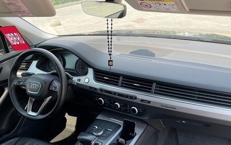 Audi Q7, 2017 год, 3 300 000 рублей, 13 фотография