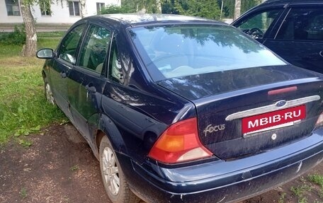 Ford Focus IV, 2000 год, 60 000 рублей, 3 фотография