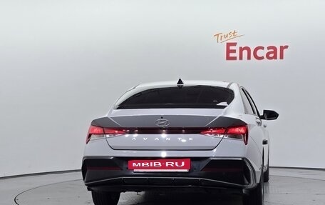 Hyundai Avante, 2023 год, 1 420 000 рублей, 4 фотография