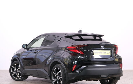 Toyota C-HR I рестайлинг, 2019 год, 2 089 000 рублей, 5 фотография