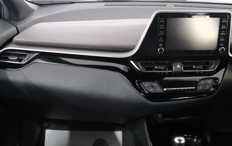 Toyota C-HR I рестайлинг, 2019 год, 2 089 000 рублей, 16 фотография