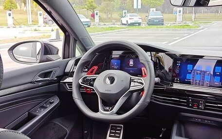 Volkswagen Golf VIII, 2023 год, 1 685 285 рублей, 8 фотография