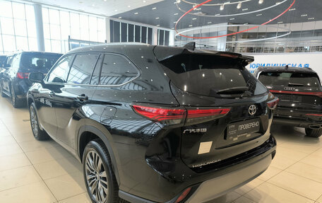 Toyota Highlander, 2026 год, 5 550 000 рублей, 7 фотография