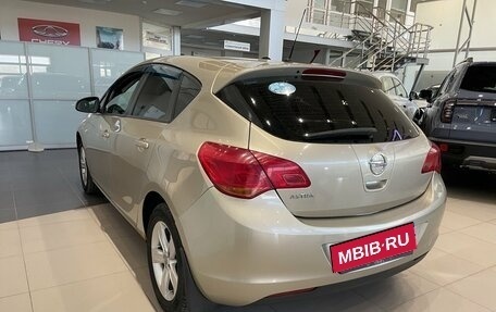 Opel Astra J, 2010 год, 669 000 рублей, 5 фотография