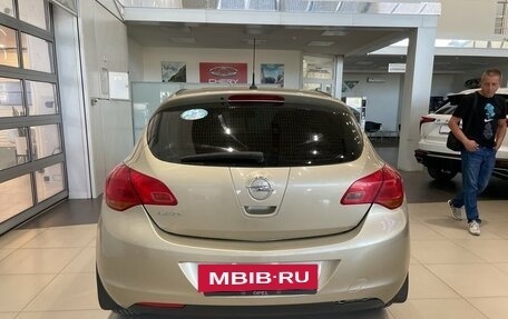 Opel Astra J, 2010 год, 669 000 рублей, 6 фотография