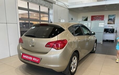 Opel Astra J, 2010 год, 669 000 рублей, 4 фотография