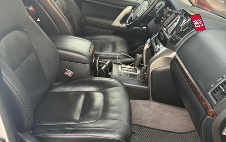 Toyota Land Cruiser 200, 2012 год, 3 650 000 рублей, 6 фотография