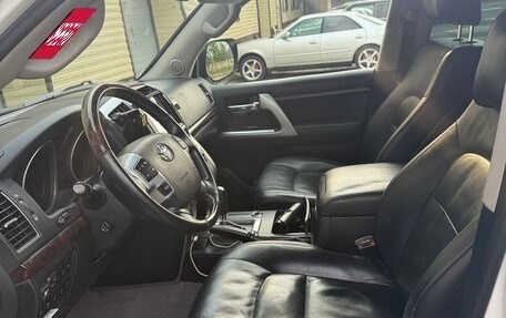 Toyota Land Cruiser 200, 2012 год, 3 650 000 рублей, 5 фотография