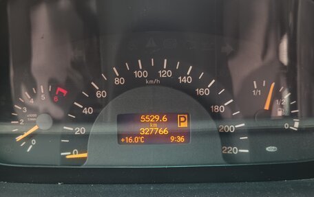 Mercedes-Benz Viano, 2006 год, 1 500 000 рублей, 8 фотография