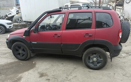 Chevrolet Niva I рестайлинг, 2011 год, 525 000 рублей, 9 фотография