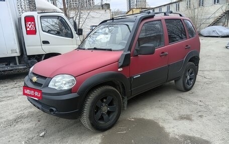 Chevrolet Niva I рестайлинг, 2011 год, 525 000 рублей, 8 фотография