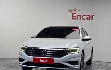Volkswagen Jetta VII, 2021 год, 1 420 000 рублей, 2 фотография