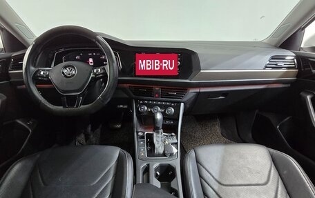 Volkswagen Jetta VII, 2021 год, 1 420 000 рублей, 6 фотография