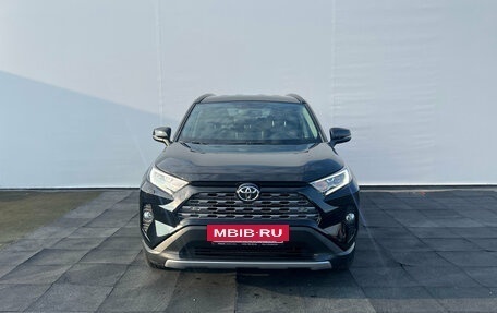 Toyota RAV4, 2021 год, 3 970 000 рублей, 2 фотография