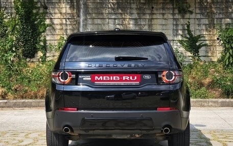 Land Rover Discovery Sport I рестайлинг, 2019 год, 1 740 010 рублей, 3 фотография
