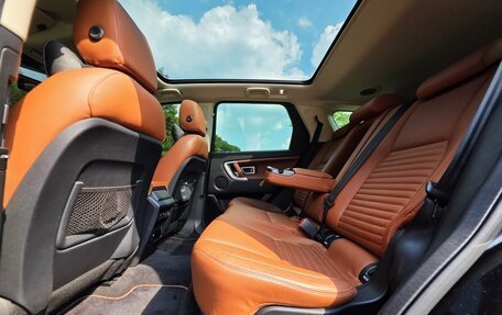 Land Rover Discovery Sport I рестайлинг, 2019 год, 1 740 010 рублей, 9 фотография