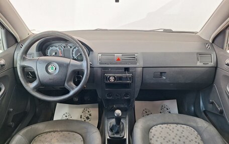 Skoda Fabia I, 2004 год, 100 000 рублей, 7 фотография