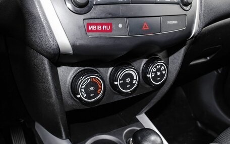 Mitsubishi ASX I рестайлинг, 2012 год, 1 150 000 рублей, 18 фотография
