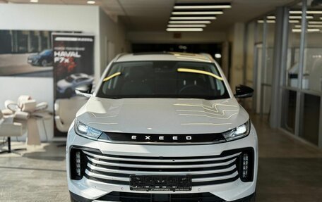 CheryExeed TXL, 2022 год, 2 179 000 рублей, 3 фотография