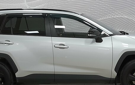 Toyota RAV4, 2021 год, 3 599 000 рублей, 4 фотография
