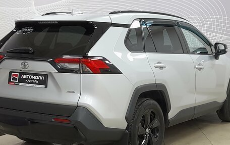Toyota RAV4, 2021 год, 3 599 000 рублей, 5 фотография