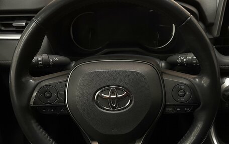 Toyota RAV4, 2021 год, 3 599 000 рублей, 13 фотография