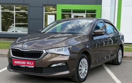 Skoda Rapid II, 2020 год, 1 799 000 рублей, 1 фотография