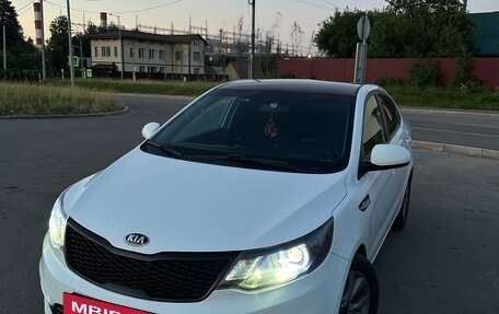 KIA Rio III рестайлинг, 2015 год, 1 100 000 рублей, 9 фотография