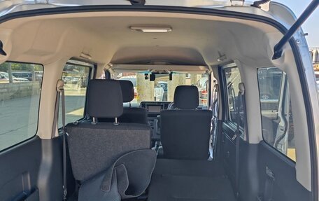 Daihatsu Hijet X, 2019 год, 2 фотография