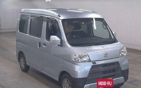 Daihatsu Hijet X, 2019 год, 6 фотография
