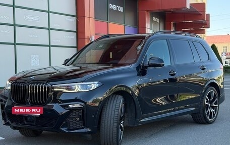 BMW X7, 2021 год, 8 650 000 рублей, 3 фотография