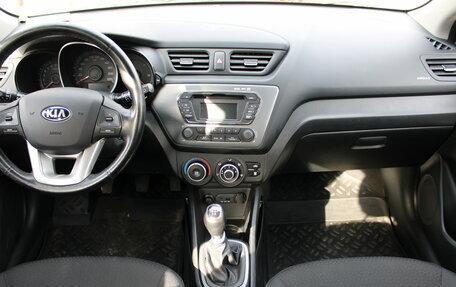 KIA Rio III рестайлинг, 2014 год, 938 000 рублей, 9 фотография
