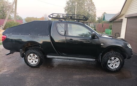 Mitsubishi L200 IV рестайлинг, 2011 год, 1 500 000 рублей, 3 фотография