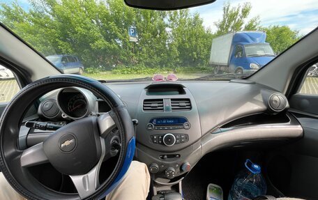 Chevrolet Spark III, 2011 год, 465 000 рублей, 2 фотография
