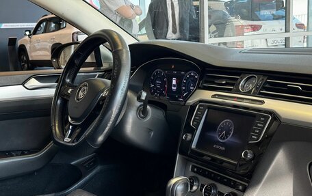 Volkswagen Passat B8 рестайлинг, 2017 год, 1 329 000 рублей, 14 фотография